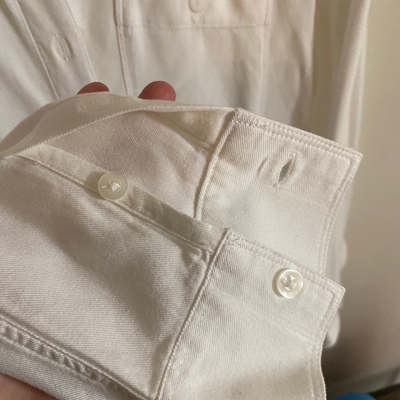 Aritzia Sunday Best white blouse - Picture 3 of 4